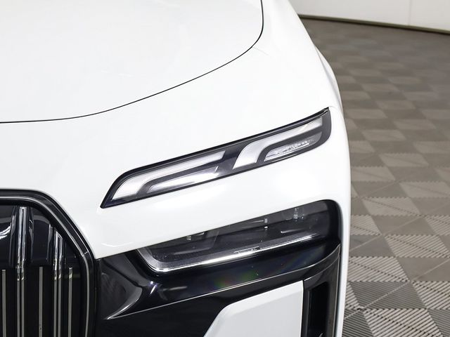 2023 BMW 7 Series 760i xDrive - 22969787 - 16