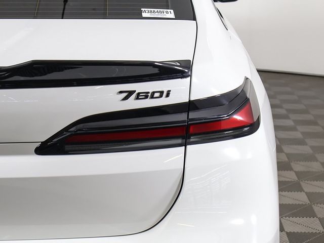 2023 BMW 7 Series 760i xDrive - 22969787 - 18