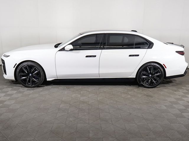 2023 BMW 7 Series 760i xDrive - 22969787 - 19
