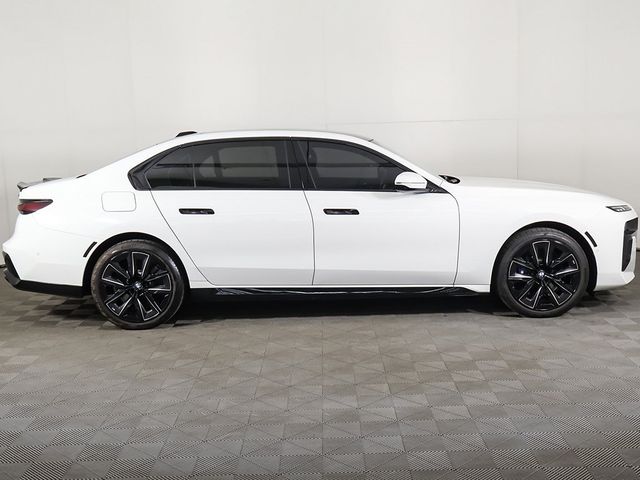 2023 BMW 7 Series 760i xDrive - 22969787 - 20