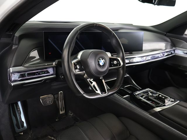 2023 BMW 7 Series 760i xDrive - 22969787 - 29