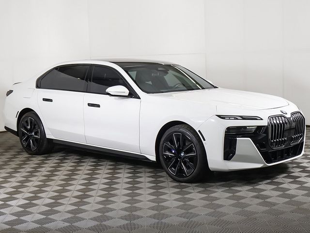 2023 BMW 7 Series 760i xDrive - 22969787 - 61