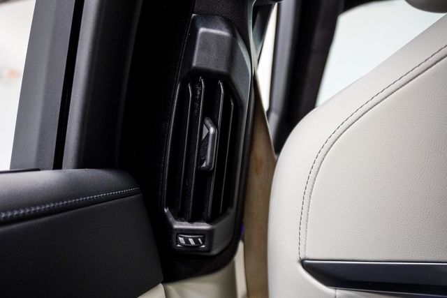 2023 BMW 7 Series 760i xDrive - 22935694 - 10