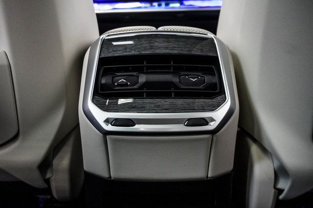 2023 BMW 7 Series 760i xDrive - 22935694 - 12