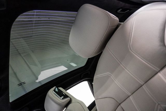 2023 BMW 7 Series 760i xDrive - 22935694 - 6