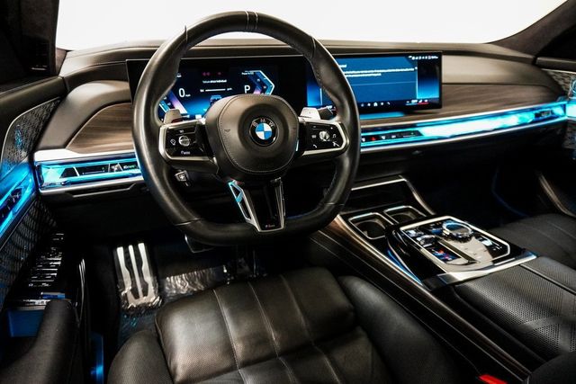 2023 BMW 7 Series 760i xDrive - 22936655 - 18