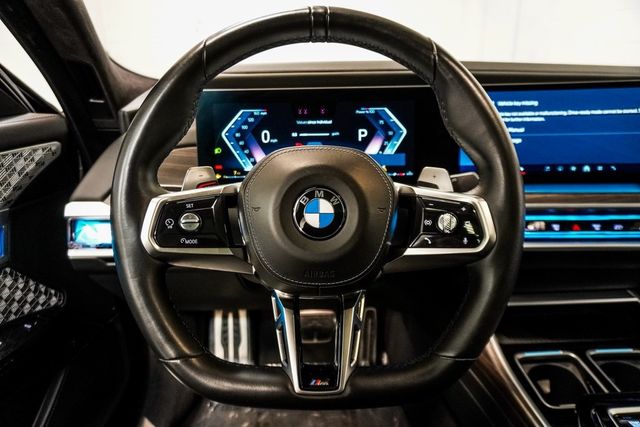 2023 BMW 7 Series 760i xDrive - 22936655 - 19
