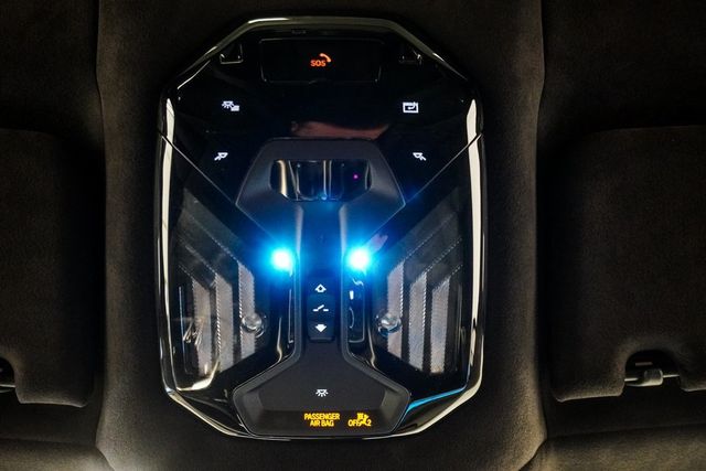 2023 BMW 7 Series 760i xDrive - 22936655 - 34