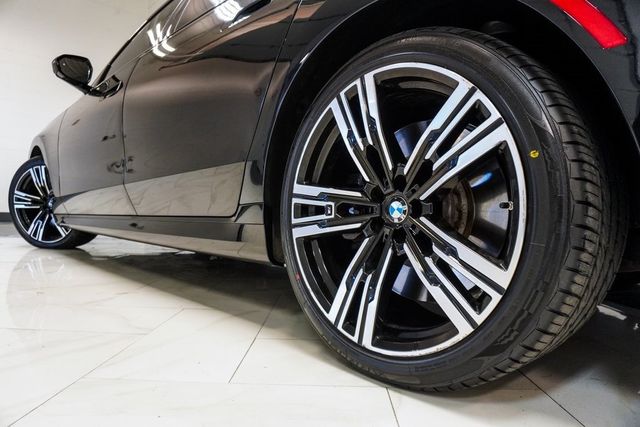 2023 BMW 7 Series 760i xDrive - 22936655 - 41