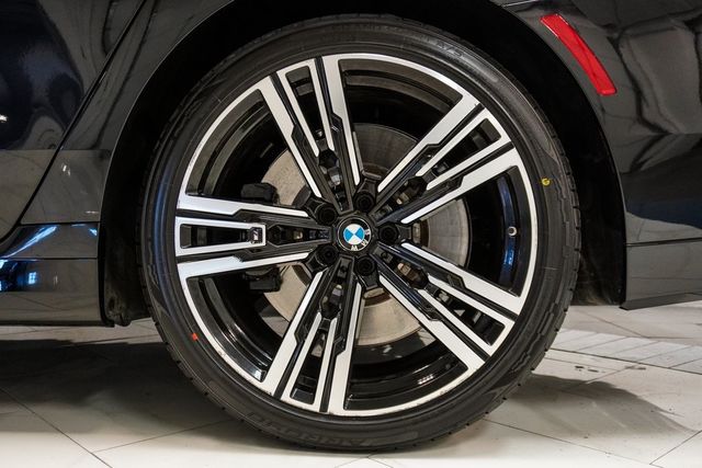 2023 BMW 7 Series 760i xDrive - 22936655 - 42