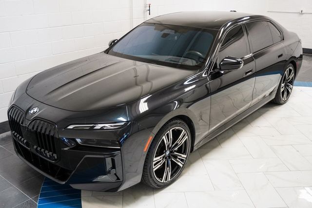 2023 BMW 7 Series 760i xDrive - 22936655 - 47