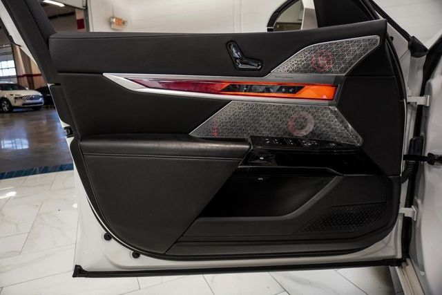 2023 BMW 7 Series 760i xDrive - 22959259 - 25