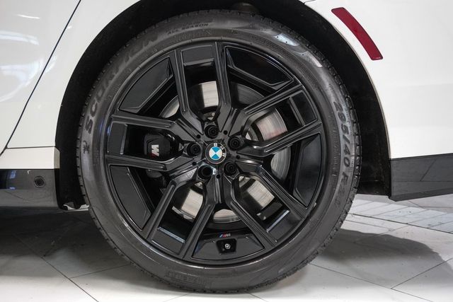 2023 BMW 7 Series 760i xDrive - 22959259 - 42