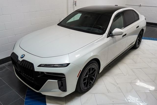 2023 BMW 7 Series 760i xDrive - 22959259 - 47