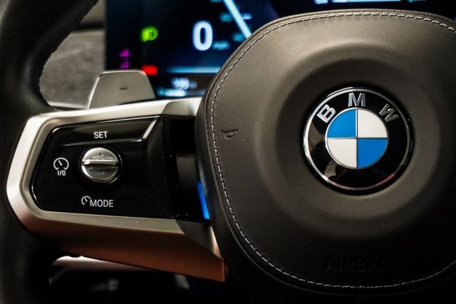 2023 BMW 7 Series 760i xDrive - 22961749 - 17