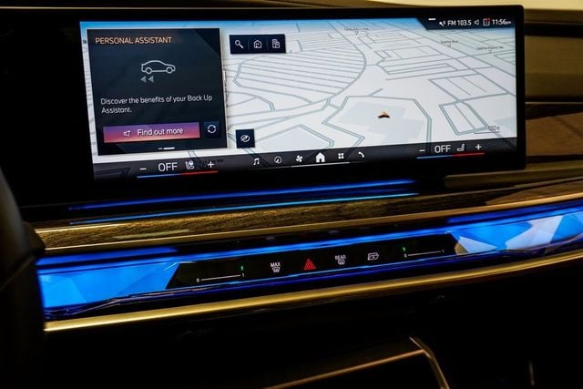 2023 BMW 7 Series 760i xDrive - 22961749 - 27