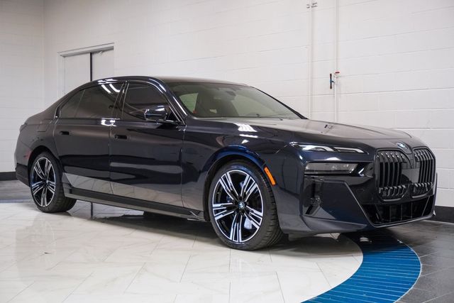 2023 BMW 7 Series 760i xDrive - 22961749 - 4