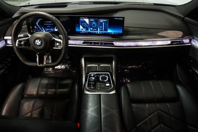 2023 BMW 7 Series 760i xDrive - 23081037 - 13