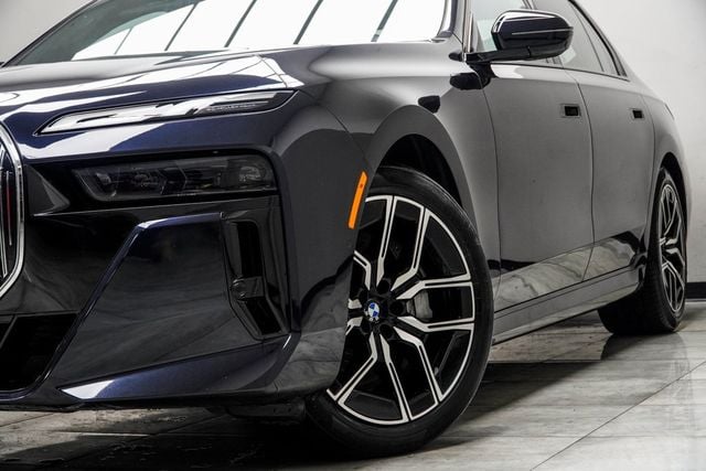 2023 BMW 7 Series 760i xDrive - 22971972 - 2