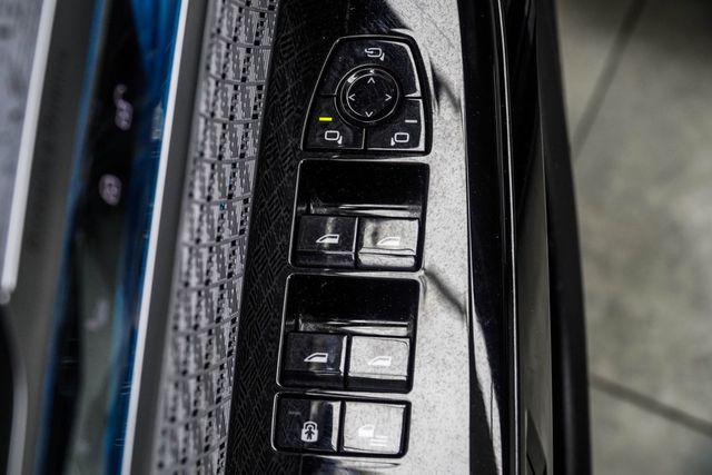 2023 BMW 7 Series 760i xDrive - 23066674 - 40