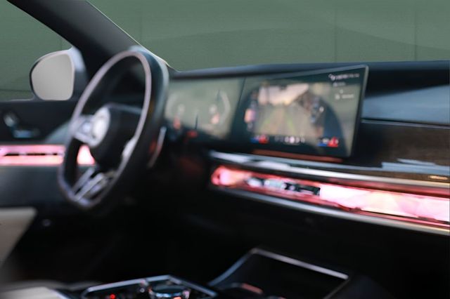 2023 BMW 7 Series 760i xDrive - 22992396 - 18