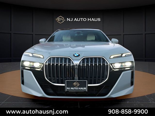 2023 BMW 7 Series 760i xDrive - 22992396 - 2