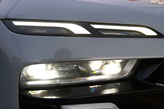 2023 BMW 7 Series 760i xDrive - 22992396 - 40