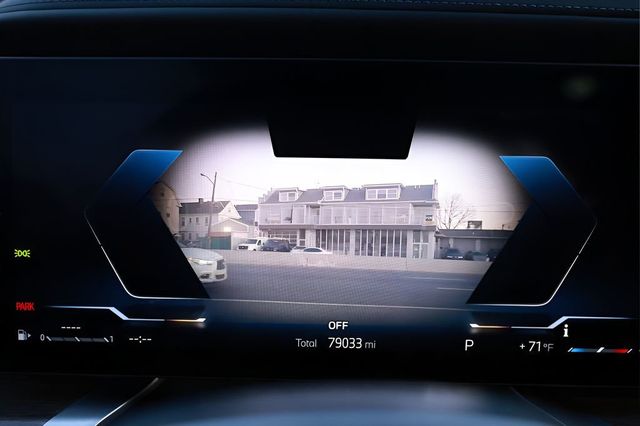 2023 BMW 7 Series 760i xDrive - 22992396 - 52