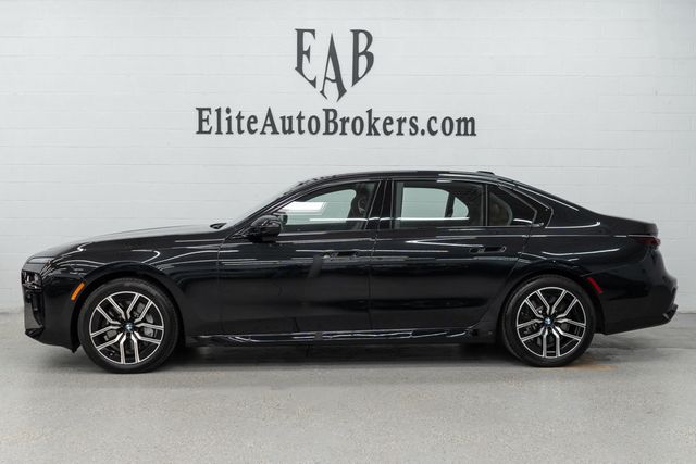 2023 BMW 7 Series 760i xDrive - 23027851 - 1