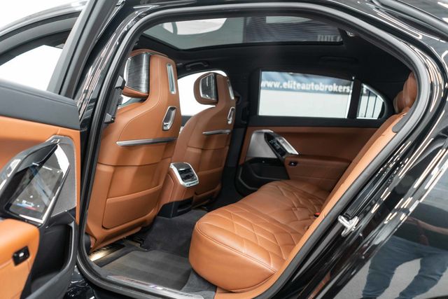 2023 BMW 7 Series 760i xDrive - 23027851 - 36
