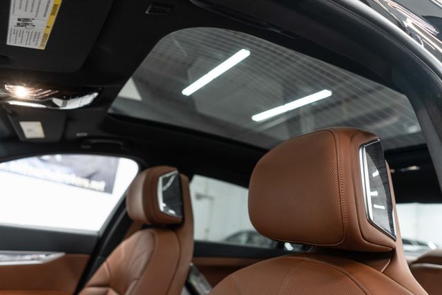 2023 BMW 7 Series 760i xDrive - 23027851 - 7