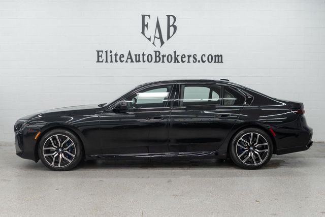 2023 BMW 7 Series 760i xDrive - 23078583 - 1