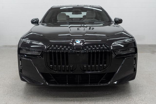 2023 BMW 7 Series 760i xDrive - 23078583 - 2