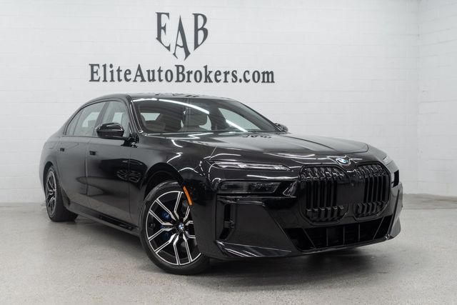 2023 BMW 7 Series 760i xDrive - 23078583 - 50