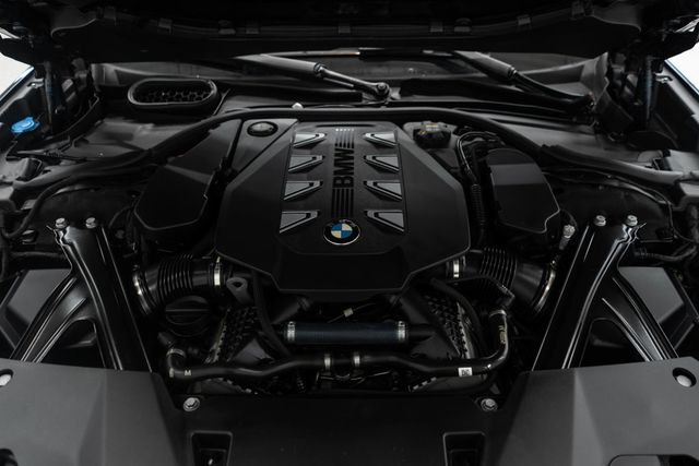 2023 BMW 7 Series 760i xDrive - 23078583 - 51
