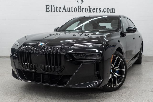 2023 BMW 7 Series 760i xDrive - 23078583 - 62