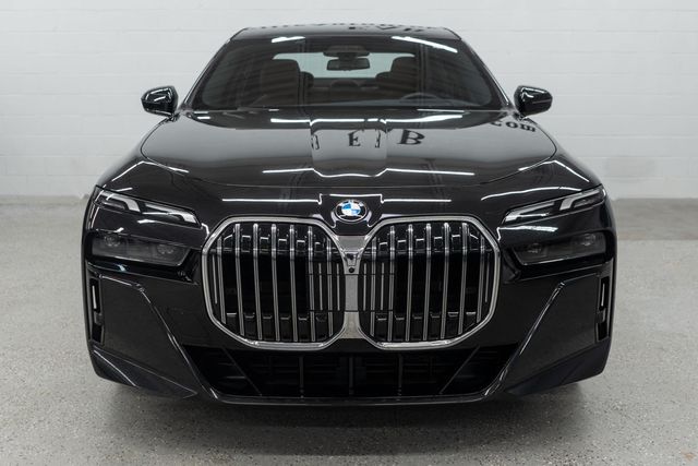 2023 BMW 7 Series 760i xDrive - 23080315 - 2