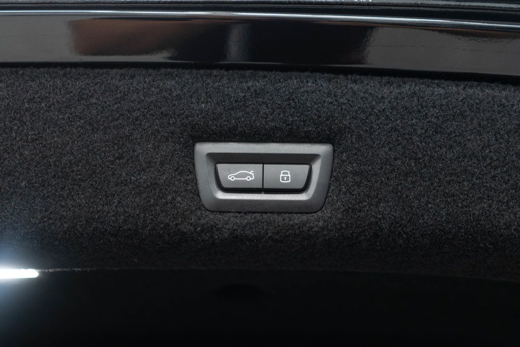 BMW 7 Series photo 40