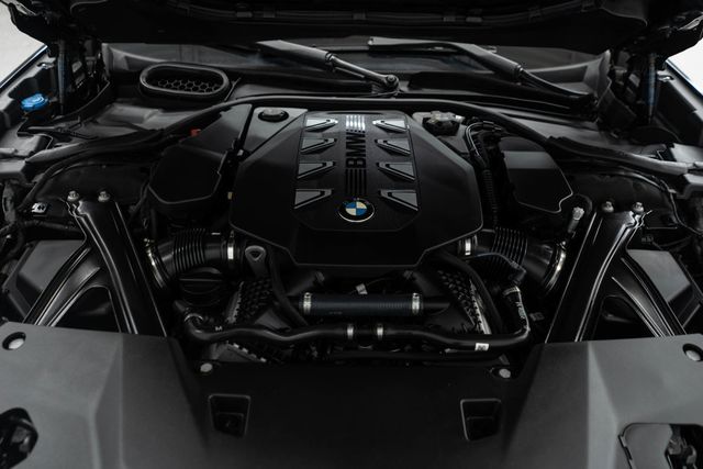 2023 BMW 7 Series 760i xDrive - 23080315 - 44