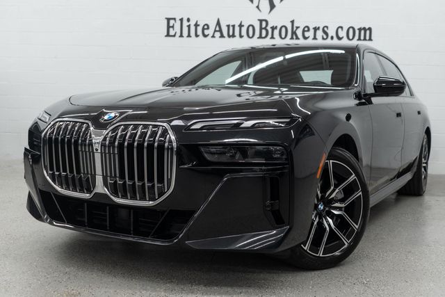 2023 BMW 7 Series 760i xDrive - 23080315 - 54