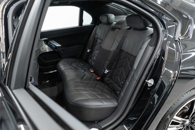 2023 BMW 7 Series 760i xDrive - 23093126 - 39