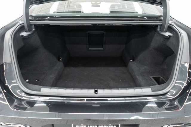 2023 BMW 7 Series 760i xDrive - 23093126 - 40