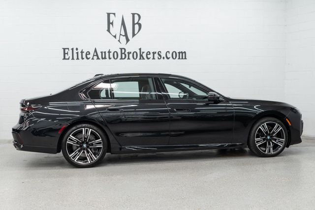 2023 BMW 7 Series 760i xDrive - 23093126 - 4