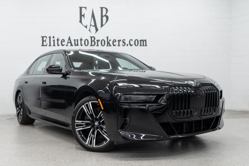 BMW 7 Series photo 57