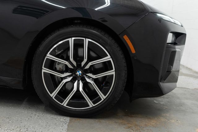 2023 BMW 7 Series 760i xDrive - 23095302 - 44