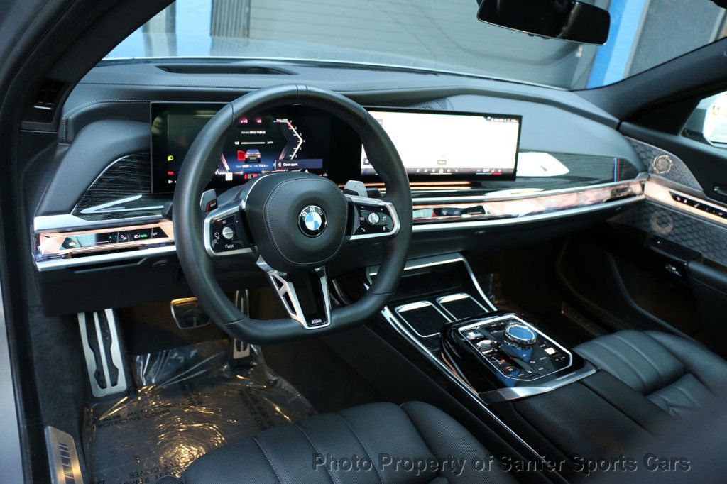 2023 BMW 7 Series 760i xDrive - 23096198 - 20