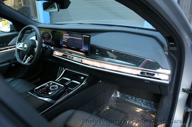 2023 BMW 7 Series 760i xDrive - 23096198 - 22