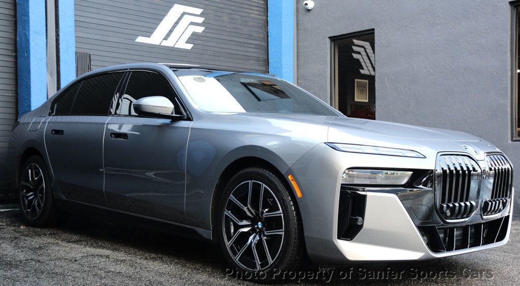 2023 BMW 7 Series 760i xDrive - 23096198 - 2