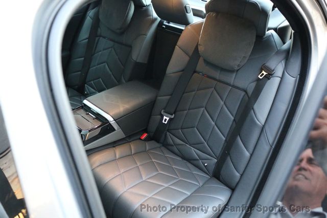 2023 BMW 7 Series 760i xDrive - 23096198 - 30