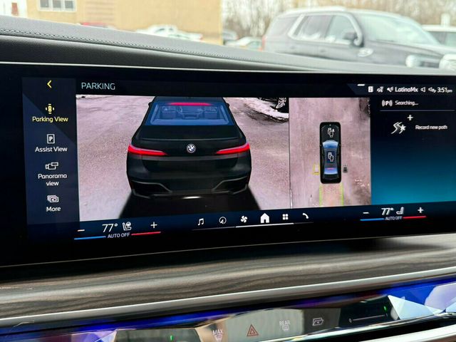 2023 BMW 7 Series 760i xDrive - 22972376 - 29